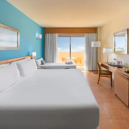 Elba Carlota & Convention Resort 4*