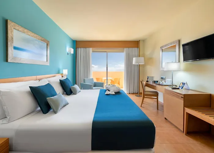 Elba Carlota & Golf Resort